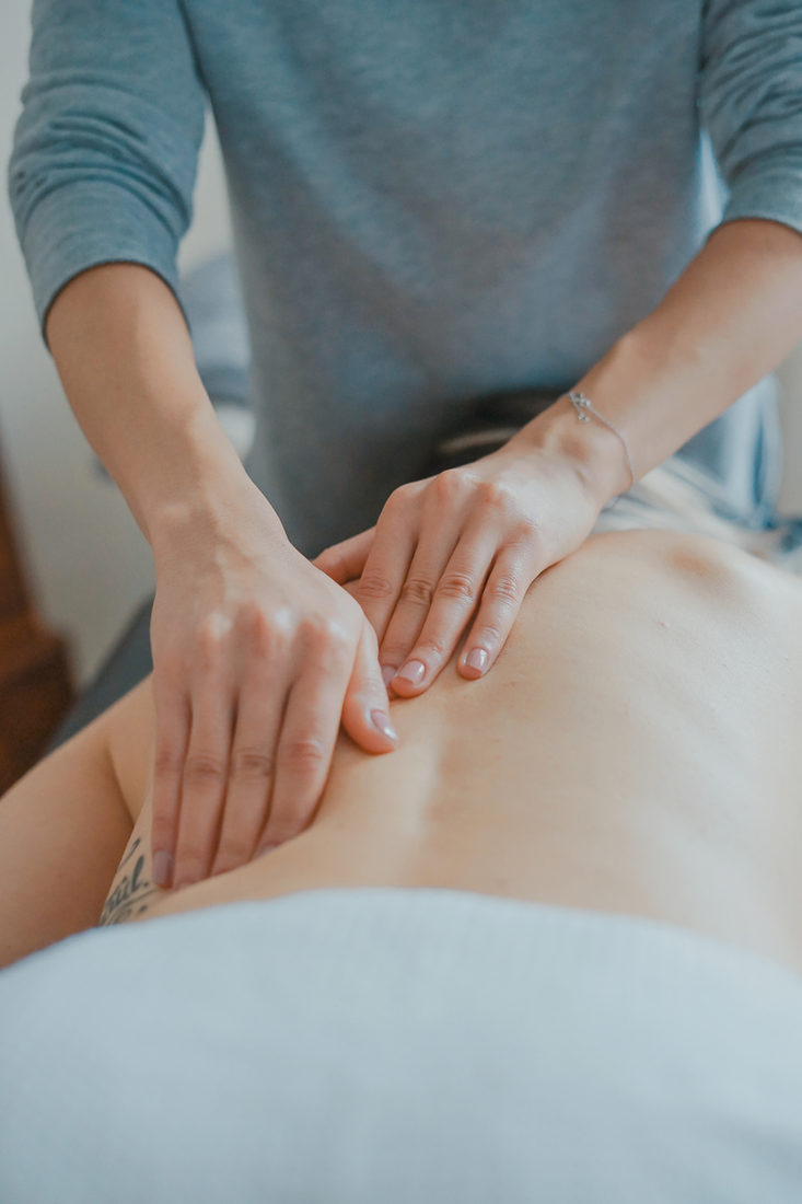 Lomi Lomi massage
